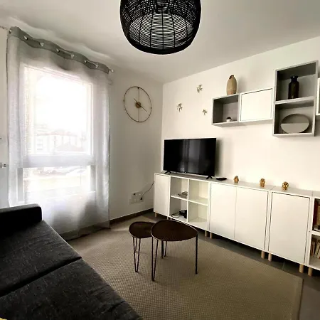 Petit Nid Au Centre Avec Garage Privé Annecy